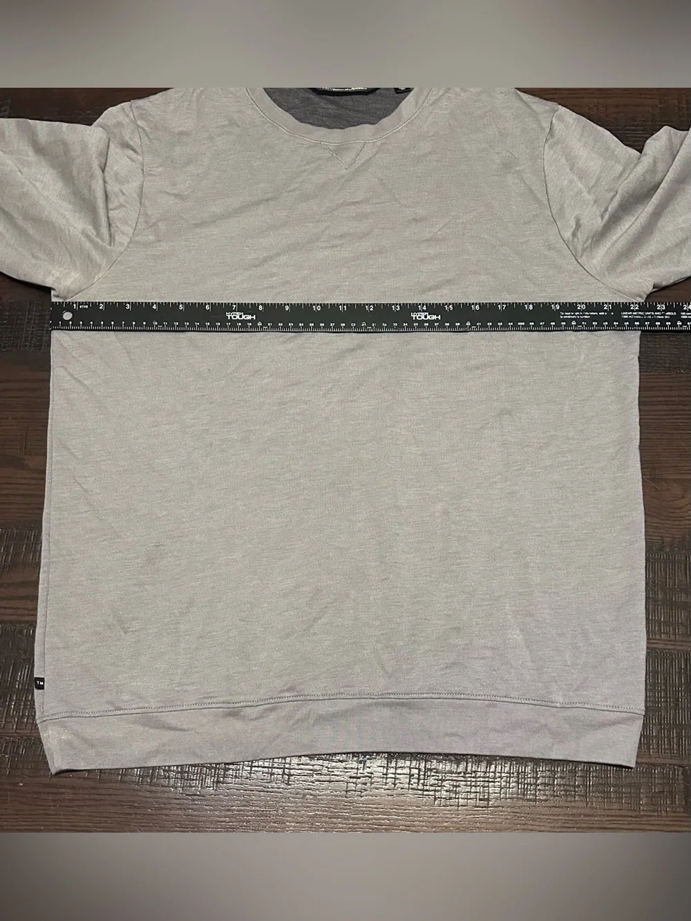 Travis Mathew Crew Neck Gray Long Sleeve Size Large